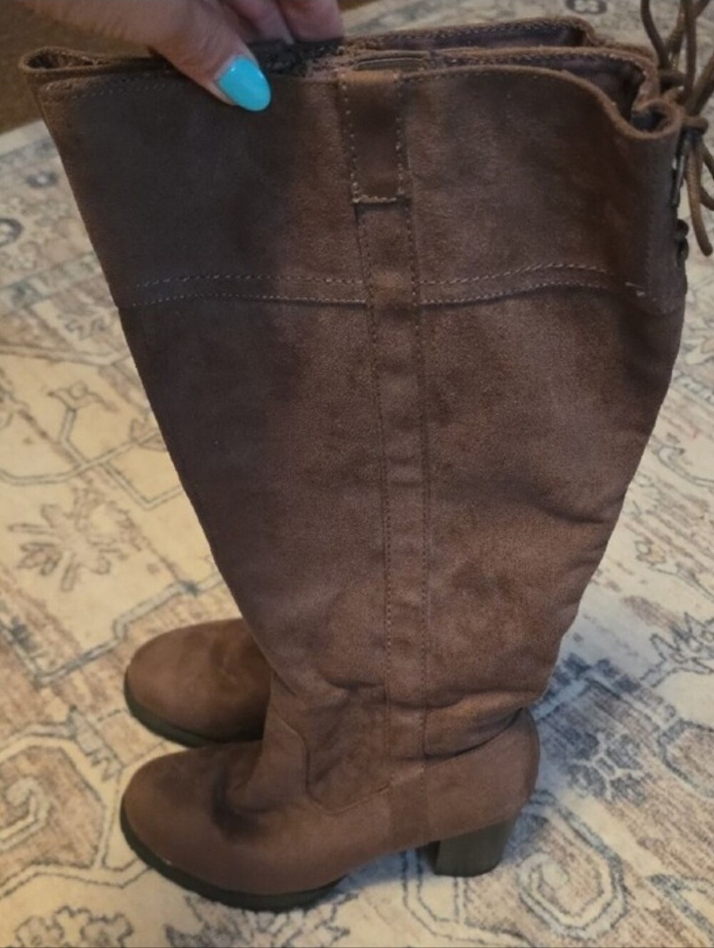 Torrid Size 10 Classic Women's Brown Suede Tall Zip Up Heeled Boots. Like New